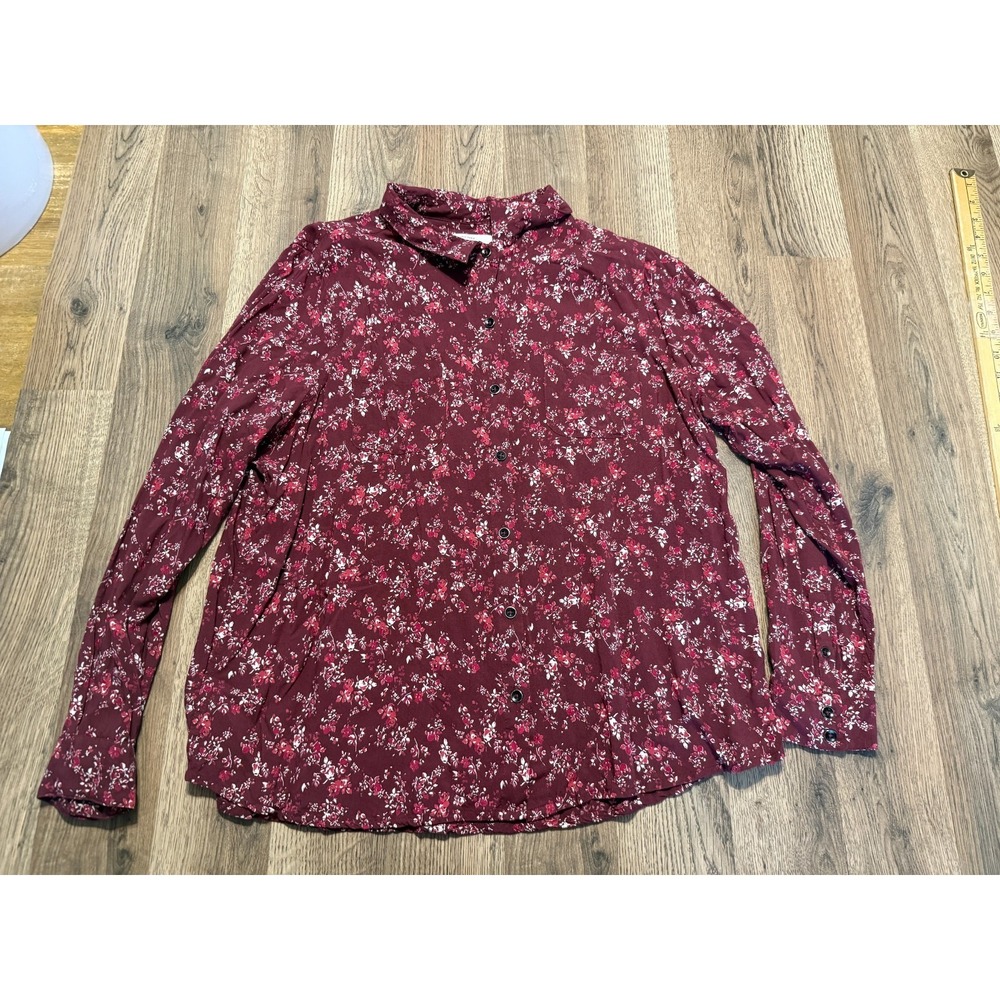 Old Ranch Blouse Women's Size XL Red White Floral Long Sleeve Button Up Shirt